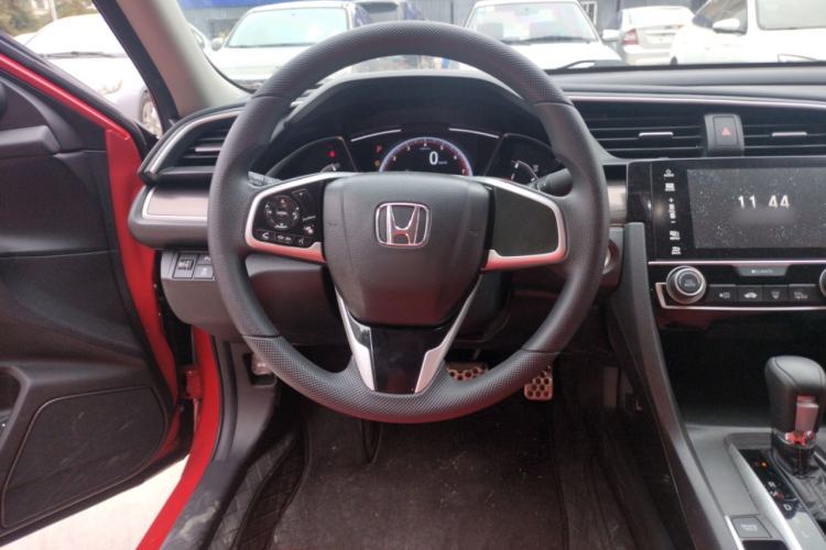 Used Honda Civic 2019 220TURBO CVT Dynamic Edition China VI Emission Standard Steering Wheel