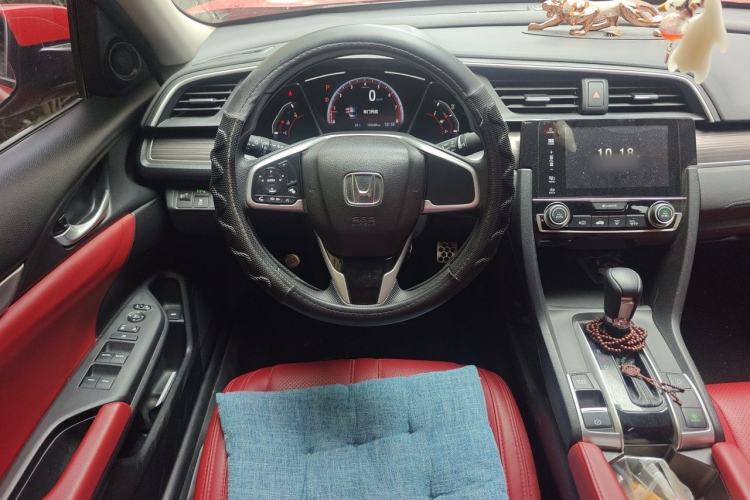 Used Honda Civic 2019 220TURBO CVT Dynamic Edition China VI Emission Standard Steering Wheel