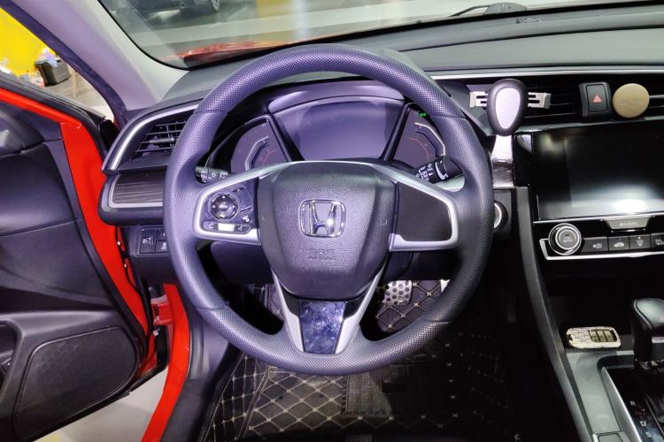 Used Honda Civic 2019 220TURBO CVT Dynamic Edition China VI Emission Standard Steering Wheel