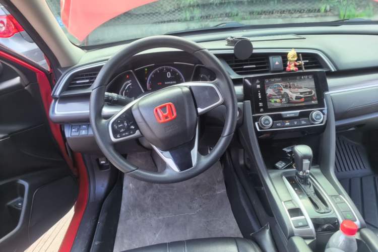 Used Honda Civic 2019 220TURBO CVT Dynamic Edition China V Emission Standard Steering Wheel