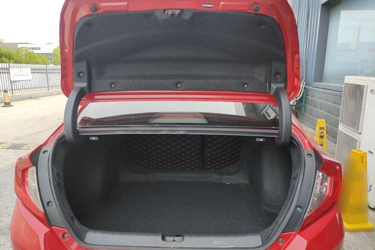 Used Honda Civic 2019 220TURBO CVT Dynamic Edition China VI Trunk