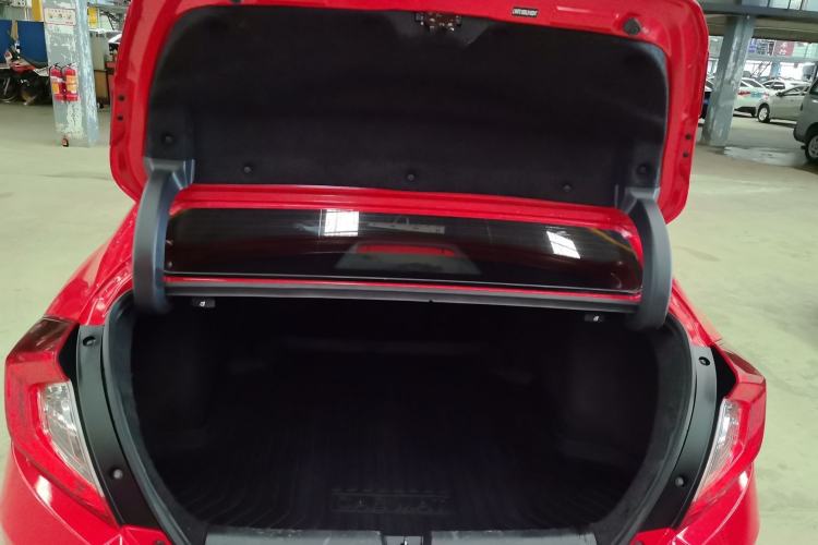 Used Honda Civic 2019 220TURBO CVT Dynamic Edition China VI Trunk