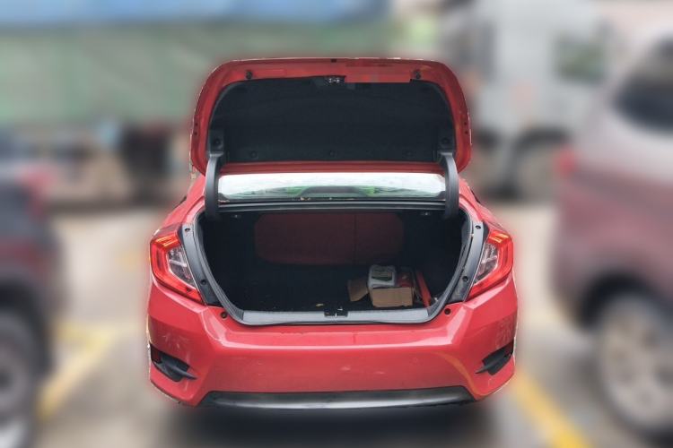 Used Honda Civic 2019 220TURBO CVT Dynamic Edition China VI Trunk