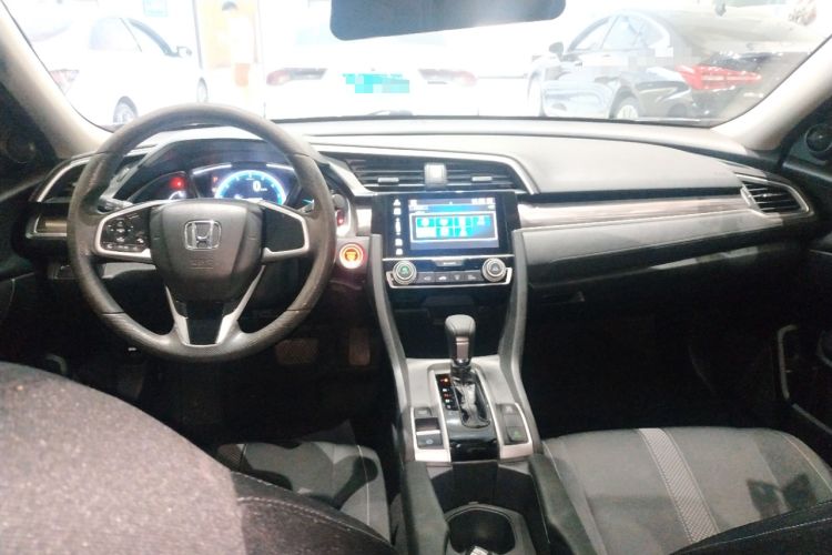 Used Honda Civic 2019 220TURBO CVT Dynamic Edition China V Center Console