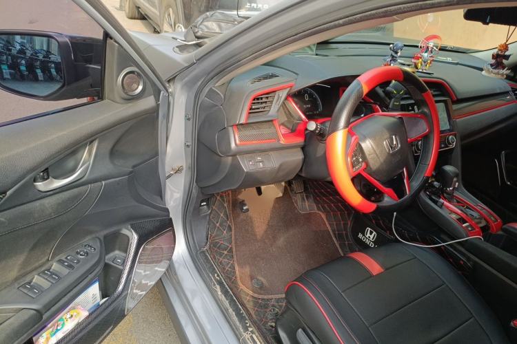 Used Honda Civic 2019 220TURBO CVT Dynamic Edition China VI Driver Seat