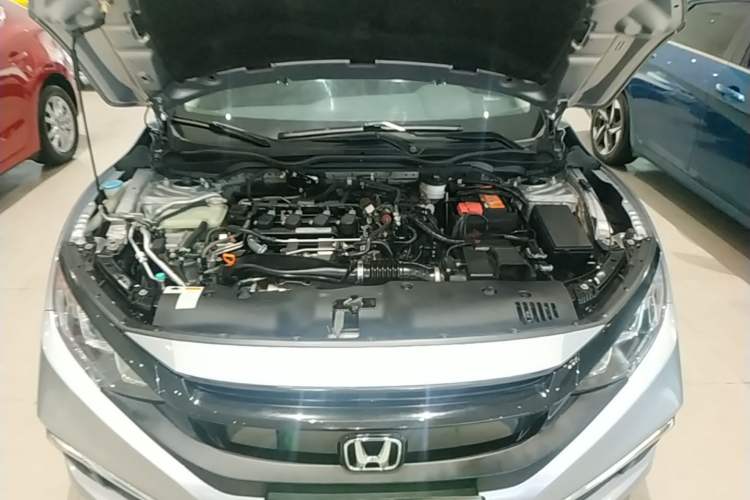 Used Honda Civic 2019 220TURBO CVT Dynamic Edition China V Engine Bay