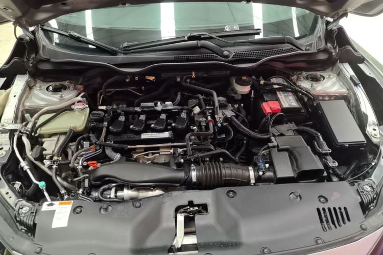 Used Honda Civic 2019 220TURBO CVT Dynamic Edition China VI Engine Bay