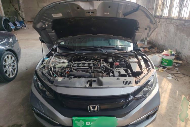 Used Honda Civic 2019 220TURBO CVT Dynamic Edition China VI Engine Bay