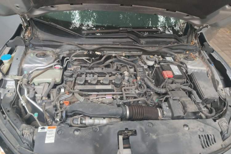 Used Honda Civic 2019 220TURBO CVT Dynamic Edition China VI Engine Bay