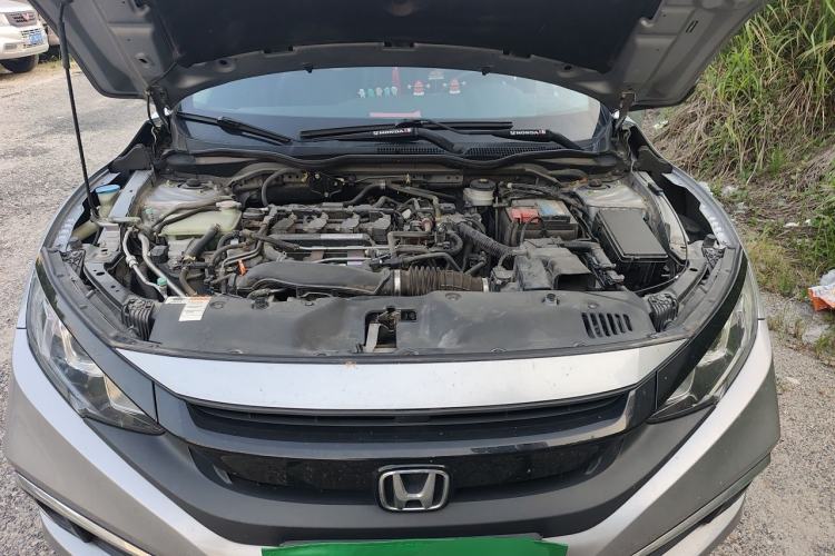 Used Honda Civic 2019 220TURBO CVT Dynamic Edition China VI Engine Bay
