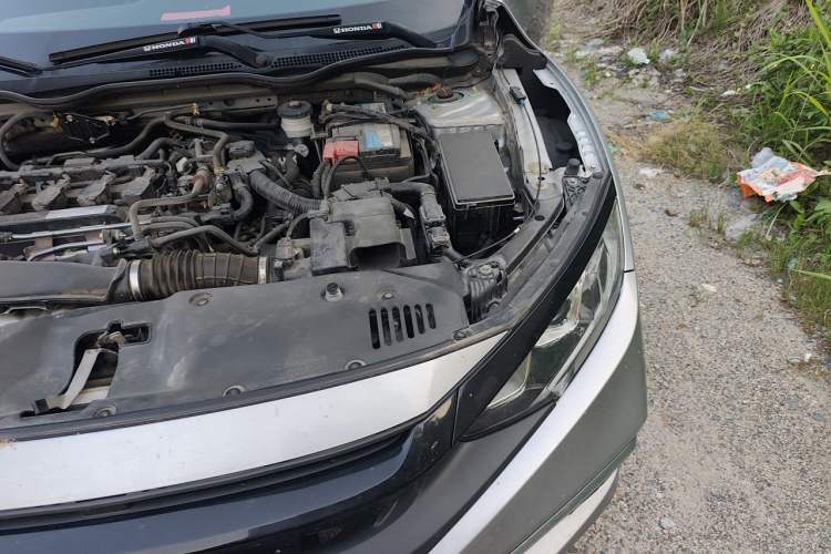 Used Honda Civic 2019 220TURBO CVT Dynamic Edition China VI Engine Bay Left