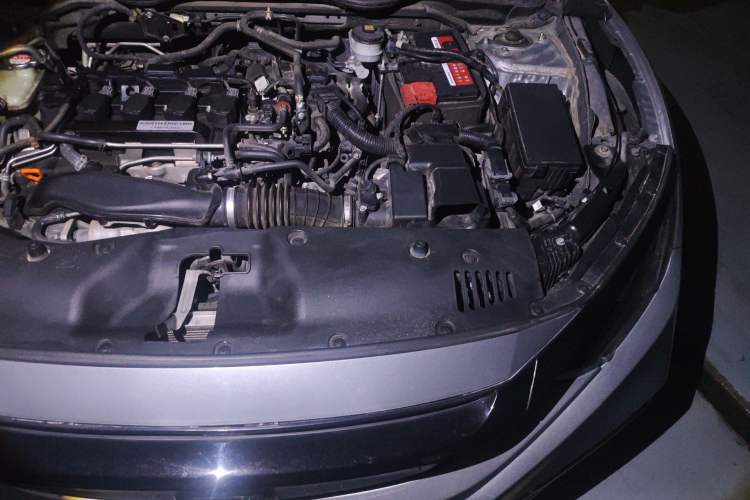 Used Honda Civic 2019 220TURBO CVT Dynamic Edition China VI Engine Bay Left