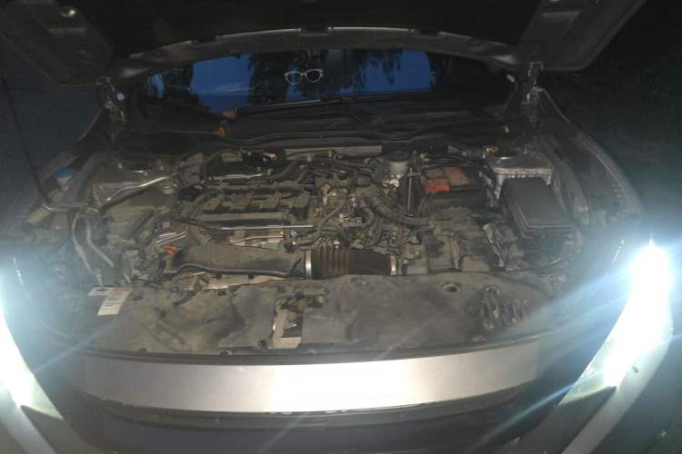 Used Honda Civic 2019 220TURBO CVT Dynamic Edition China V Engine Bay