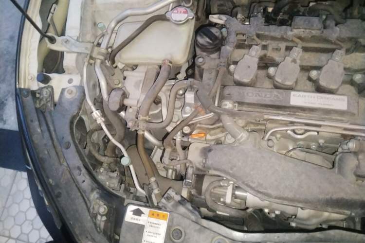 Used Honda Civic 2019 220TURBO CVT Power Edition China VI Emission Standard Engine Bay Right