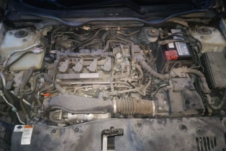 Used Honda Civic 2019 220TURBO CVT Power Edition China VI Emission Standard Engine Bay