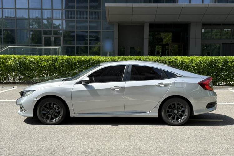 Used Honda Civic 2019 220TURBO CVT Dynamic Edition China VI Exterior 1