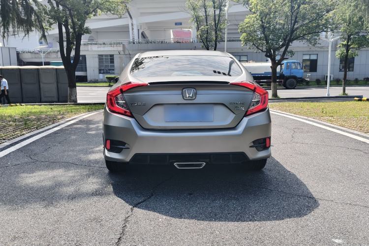 Used Honda Civic 2019 220TURBO CVT Dynamic Edition China VI Emission Standard Exterior 4