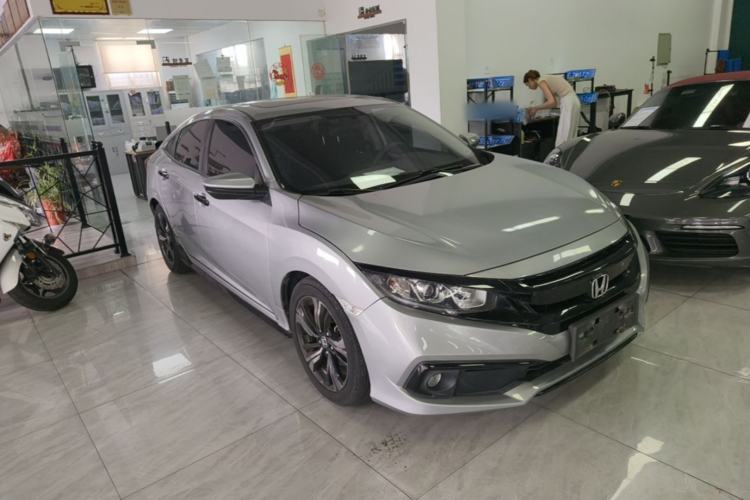 Used Honda Civic 2019 220TURBO CVT Dynamic Edition China VI Emission Standard Front Right 45 Deg