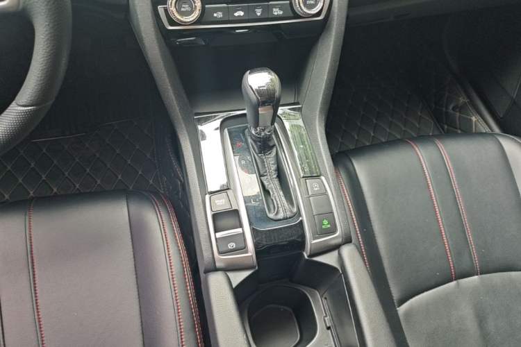 Used Honda Civic 2019 220TURBO CVT Dynamic Edition China VI Gear Lever