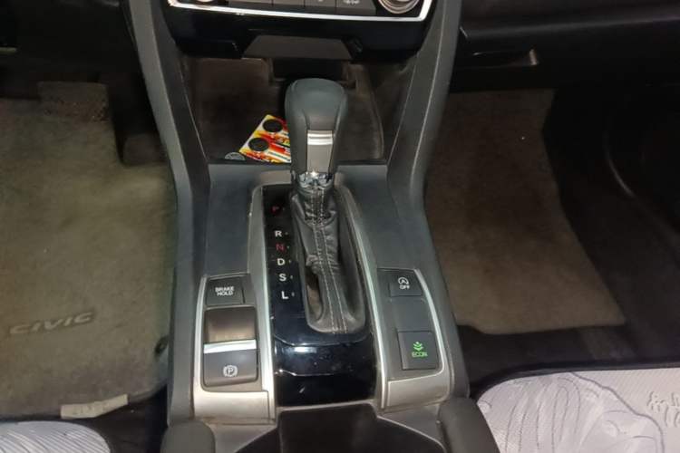 Used Honda Civic 2019 220TURBO CVT Dynamic Edition China VI Gear Lever