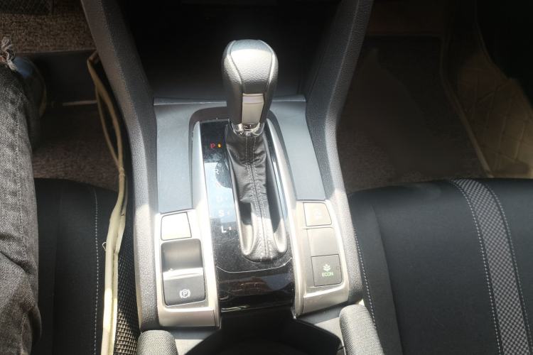 Used Honda Civic 2019 220TURBO CVT Dynamic Edition China VI Gear Lever