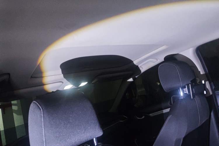 Used Honda Civic 2019 220TURBO CVT Dynamic Edition China VI Headliner