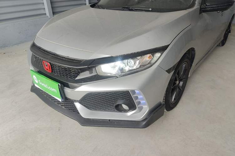 Used Honda Civic 2019 220TURBO CVT Dynamic Edition China VI Left Front Headlight