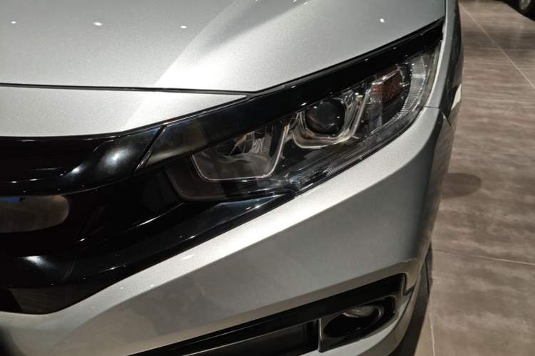 Used Honda Civic 2019 220TURBO CVT Dynamic Edition China VI Emission Standard Left Front Headlight