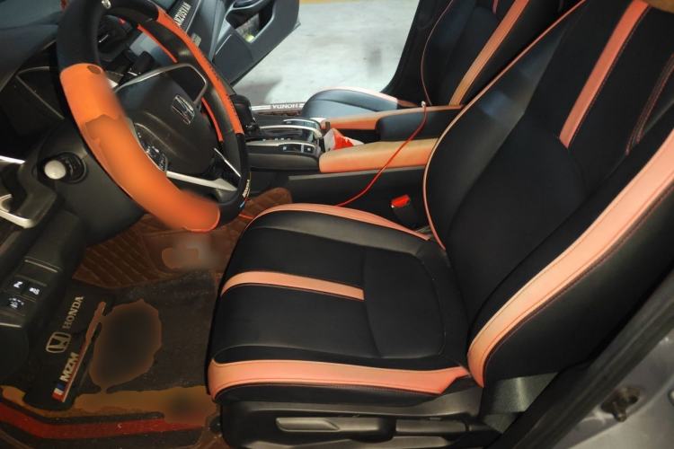 Used Honda Civic 2019 220TURBO CVT Dynamic Edition China VI Emission Standard Left Front Seat
