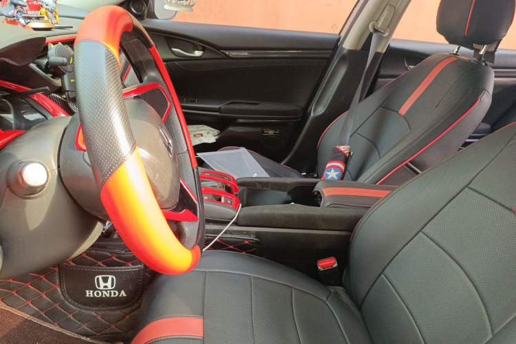 Used Honda Civic 2019 220TURBO CVT Dynamic Edition China VI Left Front Seat