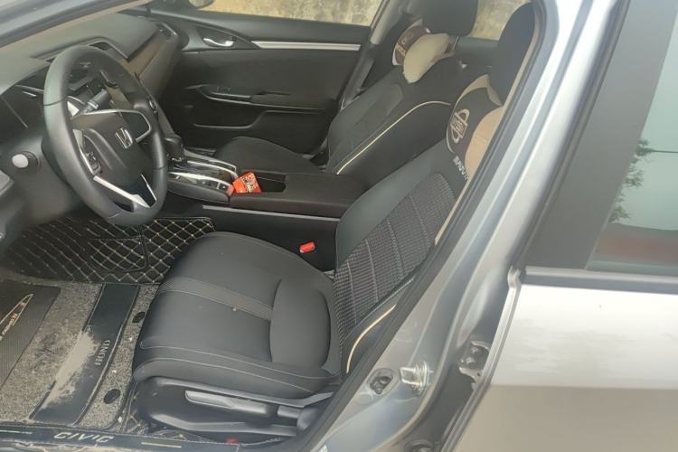 Used Honda Civic 2019 220TURBO CVT Dynamic Edition China VI Left Front Seat