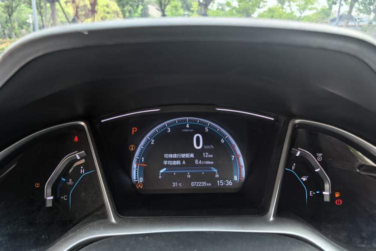 Used Honda Civic 2019 220TURBO CVT Dynamic Edition China VI Odometer Close Up