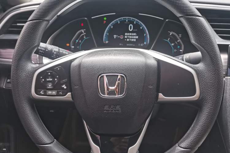 Used Honda Civic 2019 220TURBO CVT Dynamic Edition China VI Odometer Close Up