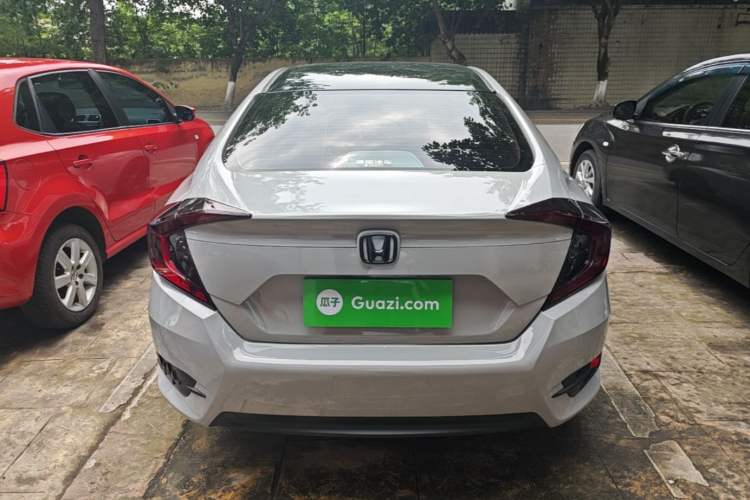 Used Honda Civic 2019 220TURBO CVT Dynamic Edition China VI Rear
