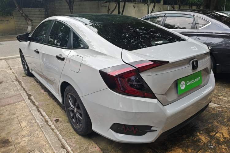 Used Honda Civic 2019 220TURBO CVT Dynamic Edition China VI Rear Left 45 Deg