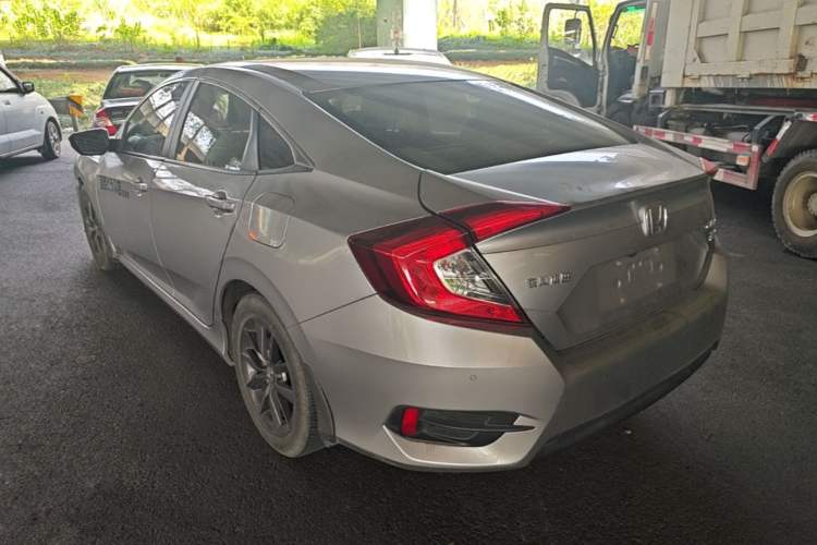 Used Honda Civic 2019 220TURBO CVT Dynamic Edition China VI Rear Left 45 Deg