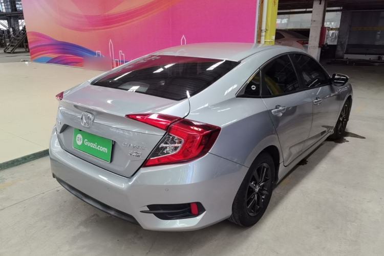 Used Honda Civic 2019 220TURBO CVT Dynamic Edition China VI Rear Right 45 Deg