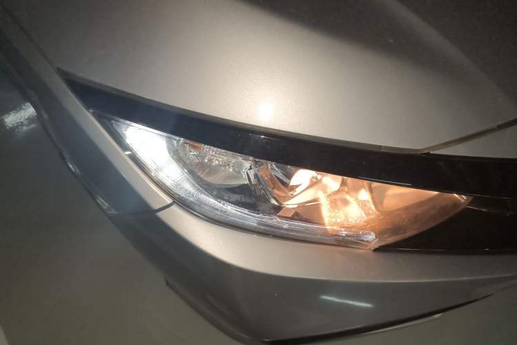Used Honda Civic 2019 220TURBO CVT Dynamic Edition China VI Emission Standard Right Front Headlight