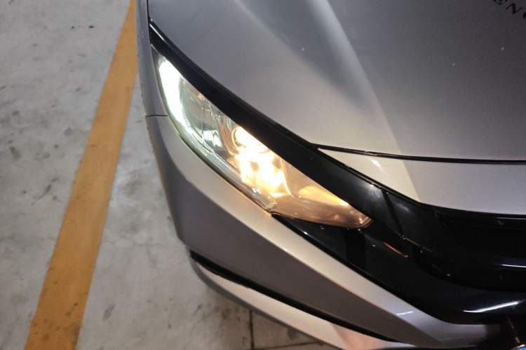 Used Honda Civic 2019 220TURBO CVT Dynamic Edition China VI Emission Standard Right Front Headlight