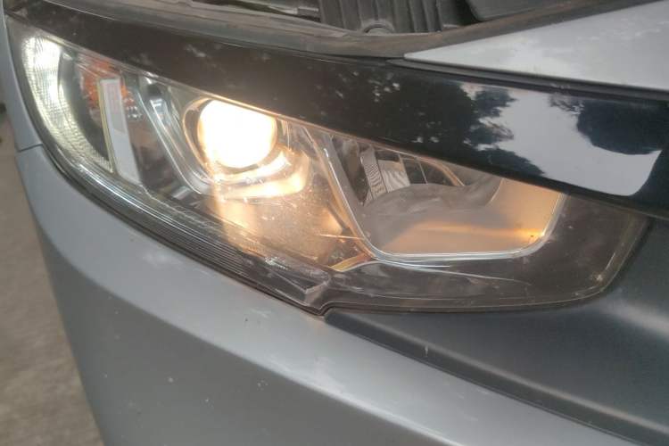 Used Honda Civic 2019 220TURBO CVT Dynamic Edition China VI Right Front Headlight