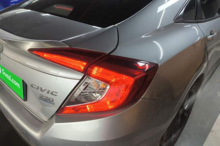 Used Honda Civic 2019 220TURBO CVT Dynamic Edition China VI Right Rear Taillight