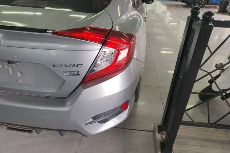 Used Honda Civic 2019 220TURBO CVT Dynamic Edition China VI Emission Standard Right Rear Taillight