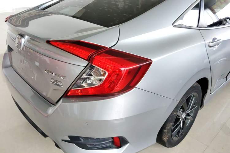 Used Honda Civic 2019 220TURBO CVT Dynamic Edition China VI Right Rear Taillight