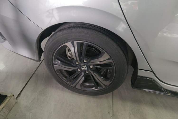 Used Honda Civic 2019 220TURBO CVT Dynamic Edition China VI Emission Standard Right Rear Wheel Hub