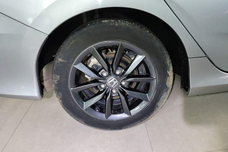 Used Honda Civic 2019 220TURBO CVT Dynamic Edition China VI Right Rear Wheel Hub