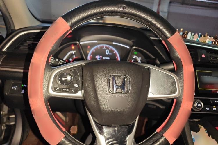 Used Honda Civic 2019 220TURBO CVT Dynamic Edition China VI Emission Standard Steering Wheel