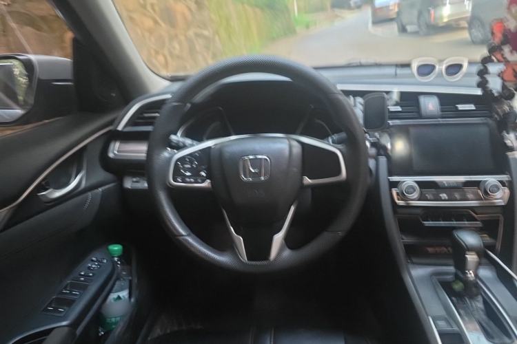 Used Honda Civic 2019 220TURBO CVT Dynamic Edition China V Steering Wheel