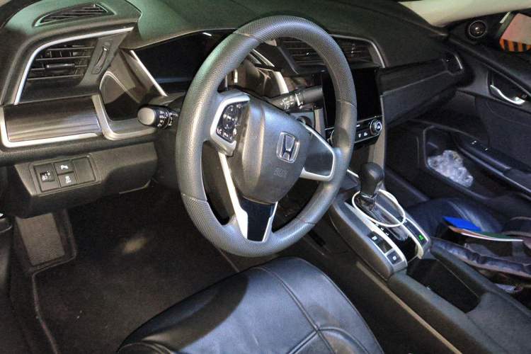 Used Honda Civic 2019 220TURBO CVT Dynamic Edition China VI Steering Wheel