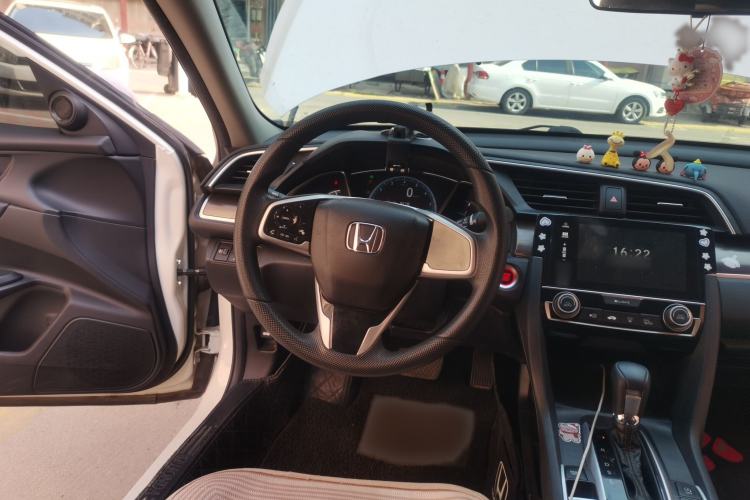 Used Honda Civic 2019 220TURBO CVT Dynamic Edition China VI Steering Wheel
