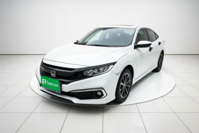 Ojetý Honda Civic 2019 220TURBO CVT Dynamic Edition China VI